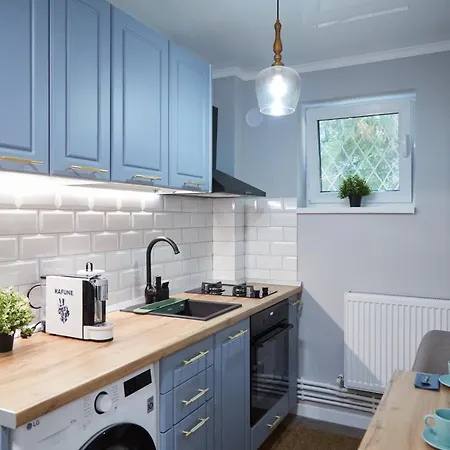 아파트 Antonia Park Mall *